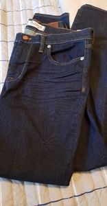 Madewell dark wash skinny jeans B7131